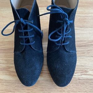 Kate Spade women’s size 6 black suede bootie